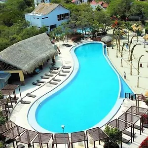 Samaria Club: Beachfront With Private Access Santa Marta (Magdalena)